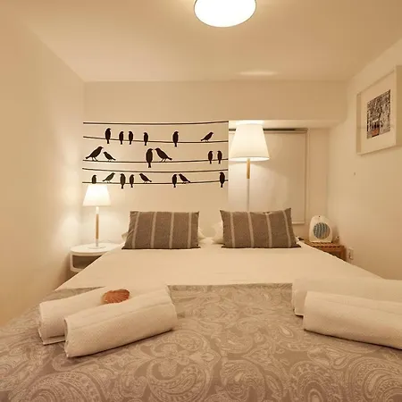 Διαμέρισμα Cozy In